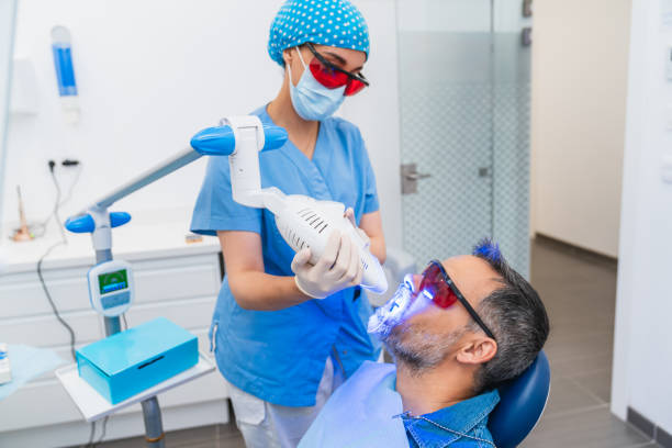 Best Emergency Dental Care for Broken or Chipped Teeth in Olivarez, TX